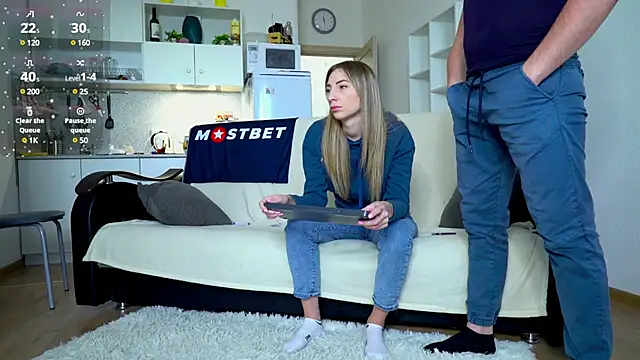 littlesweettifany online show from 12, 12, 2024