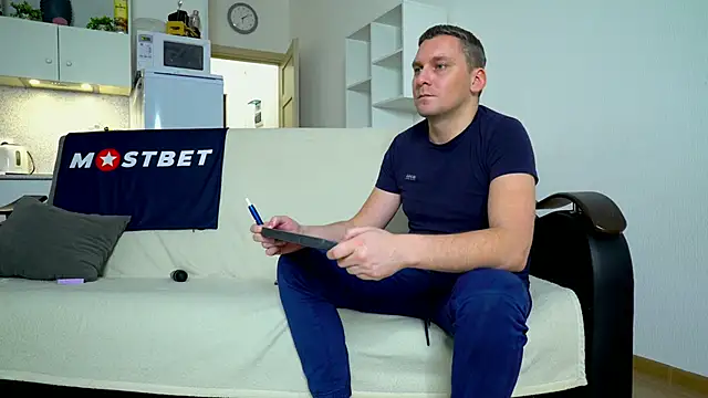 littlesweettifany online show from 18, 12, 2024