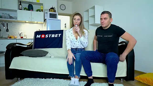 littlesweettifany online show from 22, 12, 2024