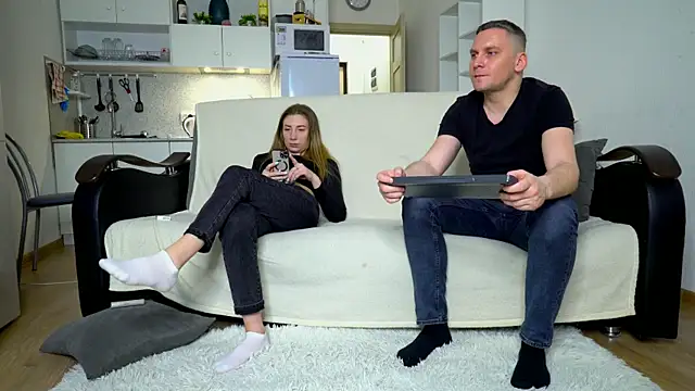 littlesweettifany online show from 12, 3, 2025