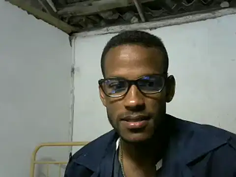 Snapshot of michel_sc chatting on 24, 2, 2025 michel sc online show from 24, 2, 2025