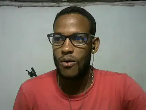 Snapshot of michel_sc chatting on 14, 9, 2025 michel sc online show from 14, 9, 2025