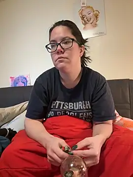 FreakNastyLacie online show from 28, 11, 2025