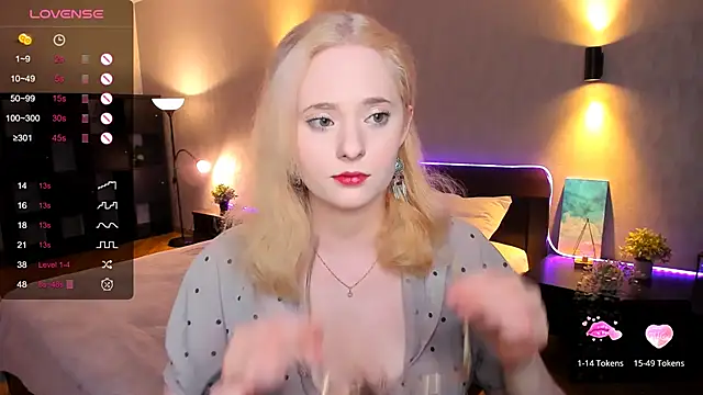 Aemilia  online show from 29, 1, 2025