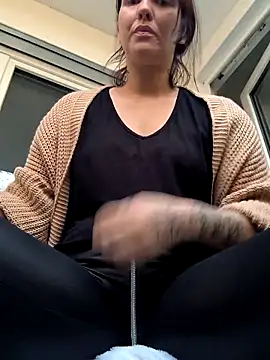 Linalicious online show from 6, 11, 2025