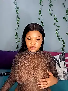 Snapshot of Sugartonguexx chatting on 7, 2, 2025 Sugartonguexx online show from 7, 2, 2025