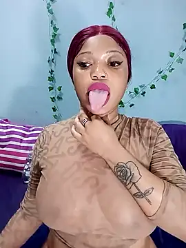 Snapshot of Sugartonguexx chatting on 18, 2, 2025 Sugartonguexx online show from 18, 2, 2025