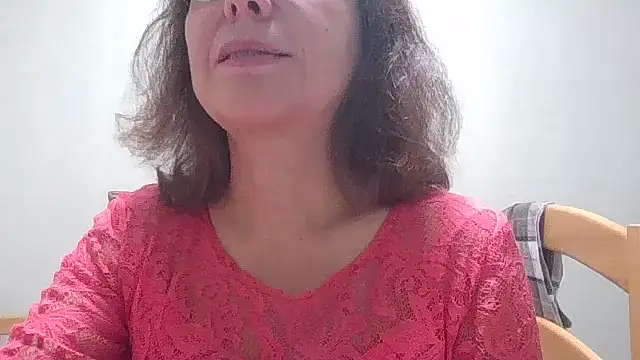 HollyJewel online show from 23, 10, 2025