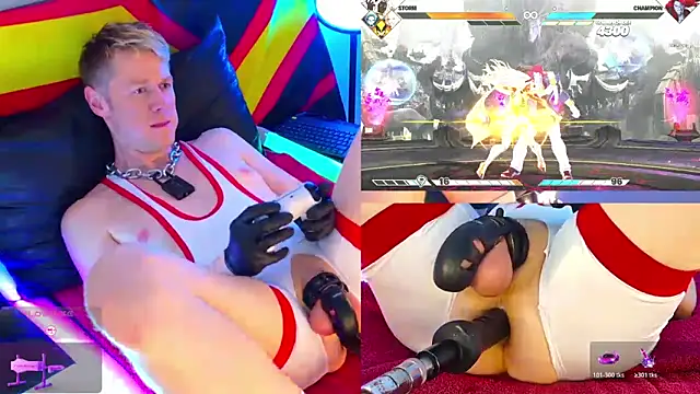 Snapshot of Fuc71 chatting on 8, 8, 2026 Fuc71 online show from 8, 8, 2026