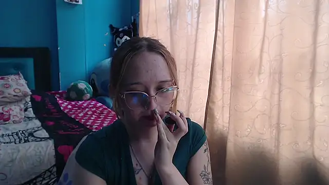 Snapshot of Liaroberts1 chatting on 18, 3, 2025 Liaroberts1 online show from 18, 3, 2025