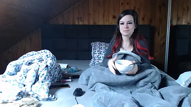 BoeseMoni1998 online show from 8, 2, 2025