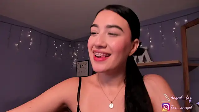 angeel fox online show from 21, 1, 2025