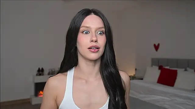 ella twinkl online show from 22, 3, 2026