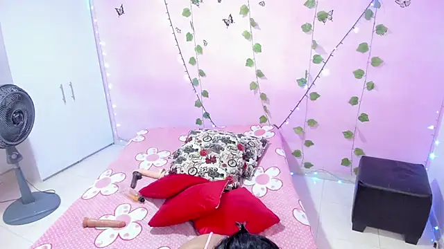 ambersmitx online show from 27, 12, 2024