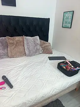 AriannaTorres online show from 13, 1, 2026