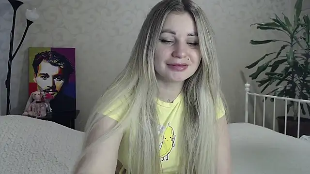 ShyEvaa online show from 7, 4, 2026