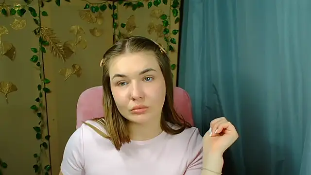 Snapshot of Glory_air chatting on 19, 6, 2026 Glory air online show from 19, 6, 2026