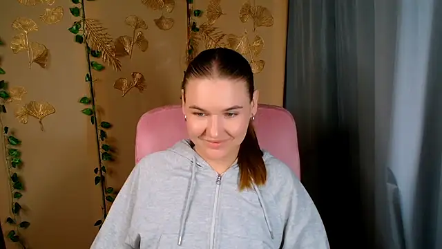 Snapshot of Glory_air chatting on 28, 7, 2026 Glory air online show from 28, 7, 2026