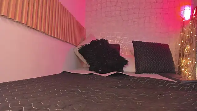 Bella desi  online show from 12, 1, 2025