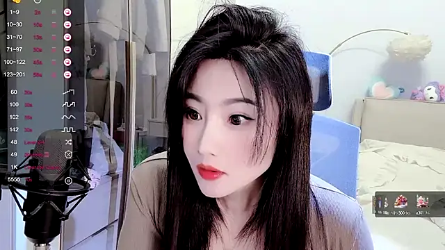 Snapshot of FeiFei-babe chatting on 13, 1, 2025 FeiFei-babe online show from 13, 1, 2025