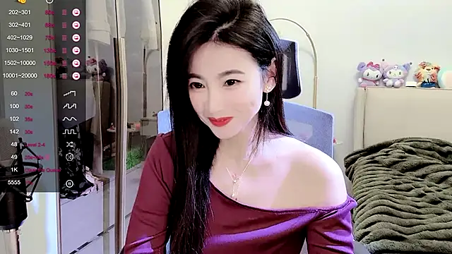 Snapshot of FeiFei-babe chatting on 8, 2, 2025 FeiFei-babe online show from 8, 2, 2025