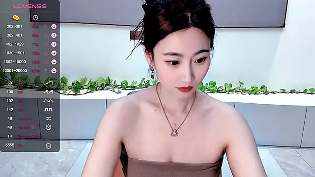 Snapshot of FeiFei-babe chatting on 26, 2, 2025 FeiFei-babe online show from 26, 2, 2025