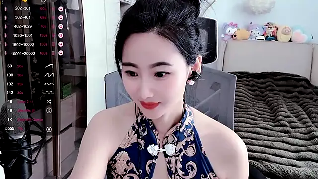 Snapshot of FeiFei-babe chatting on 3, 3, 2025 FeiFei-babe online show from 3, 3, 2025