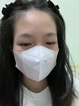 Snapshot of minmin2kk5 chatting on 2, 1, 2025 minmin2kk5 online show from 2, 1, 2025