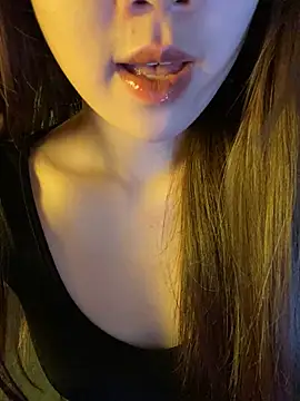 minmin2kk5 online show from 25, 3, 2026