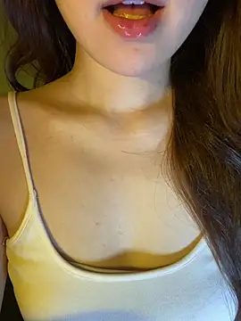 minmin2kk5 online show from 18, 5, 2026