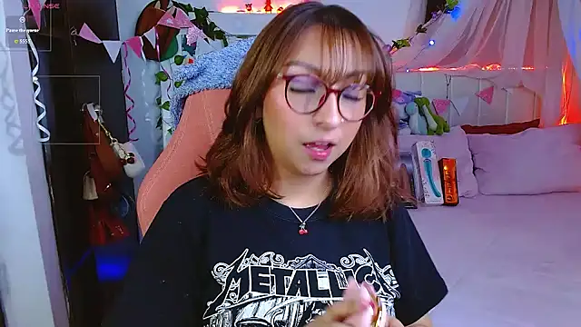 Snapshot of Littlerouse_ chatting on 23, 7, 2026 Littlerouse online show from 23, 7, 2026