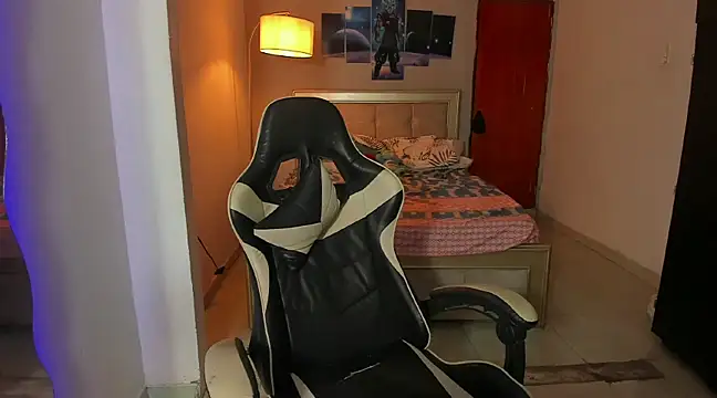 naomi berckley online show from 29, 12, 2024