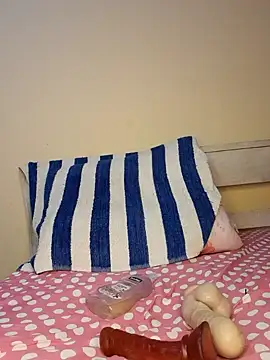 Freya 004 online show from 2, 10, 2025