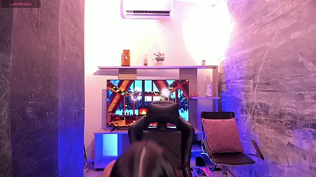 saracaball  online show from 14, 12, 2025