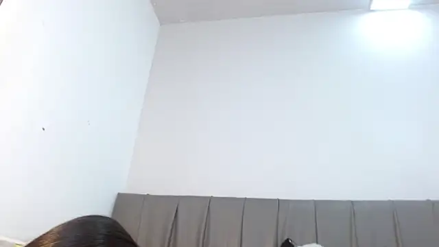 Snapshot of Cherllynn chatting on 23, 12, 2024 Cherllynn online show from 23, 12, 2024