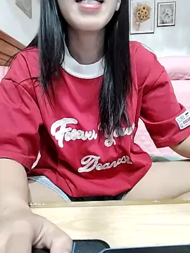 cream1299 online show from 13, 10, 2025