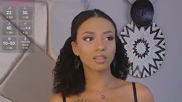 Nahomi King online show from 10, 1, 2025