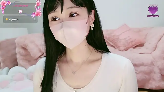 aaanyan online show from 13, 4, 2026