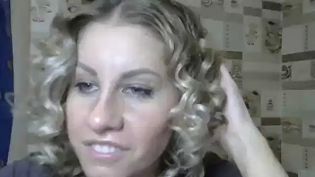 TherestlessKitty online show from 18, 2, 2025