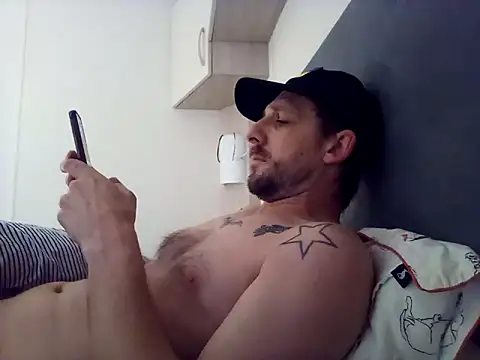 Snapshot of HungKing88 chatting on 30, 12, 2024 HungKing88 online show from 30, 12, 2024