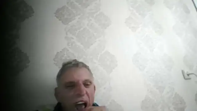 Snapshot of BobbyXRoyal chatting on 15, 6, 2026 BobbyXRoyal online show from 15, 6, 2026