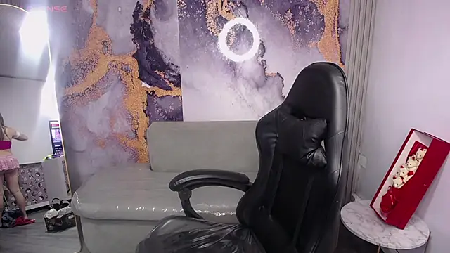 Cristal v 1 online show from 19, 9, 2025