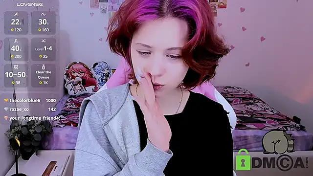 Snapshot of Alina_Mills chatting on 4, 12, 2024 Alina Mills online show from 4, 12, 2024