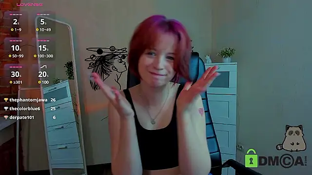 Snapshot of Alina_Mills chatting on 6, 12, 2024 Alina Mills online show from 6, 12, 2024