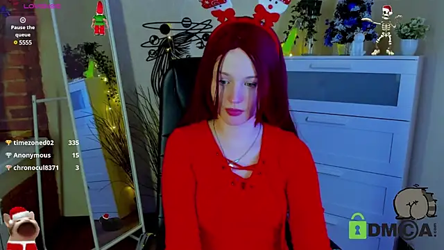 Snapshot of Alina_Mills chatting on 25, 12, 2024 Alina Mills online show from 25, 12, 2024
