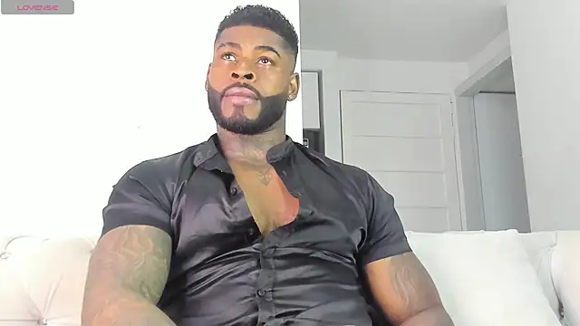 Snapshot of Makonneen chatting on 25, 6, 2026 Makonneen online show from 25, 6, 2026
