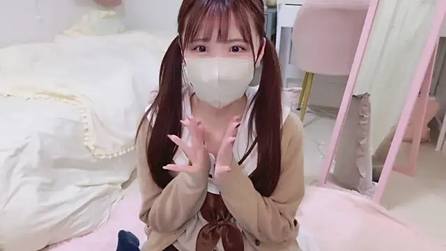 Sayuringo  online show from 17, 12, 2024