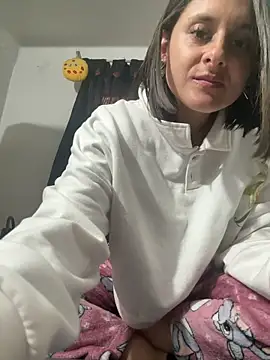 Alice milf  online show from 4, 3, 2026