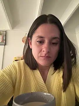 Alice milf  online show from 13, 4, 2026