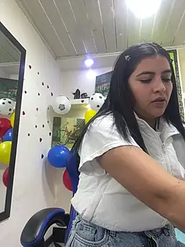  luna torres online show from 27, 6, 2026